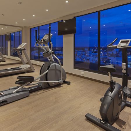 Holiday Inn Express Yopal By Ihg Bagian luar foto
