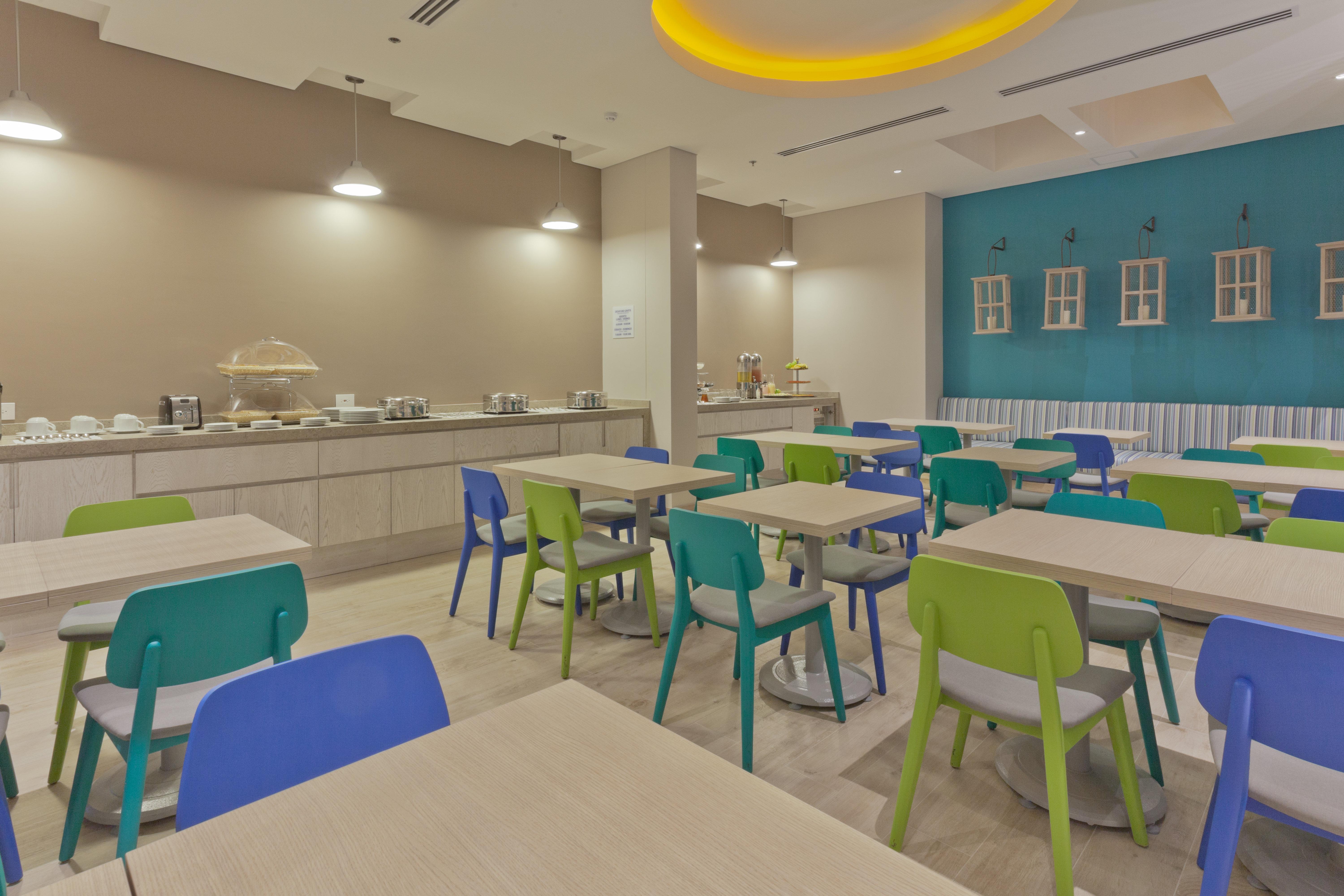 Holiday Inn Express Yopal By Ihg Bagian luar foto