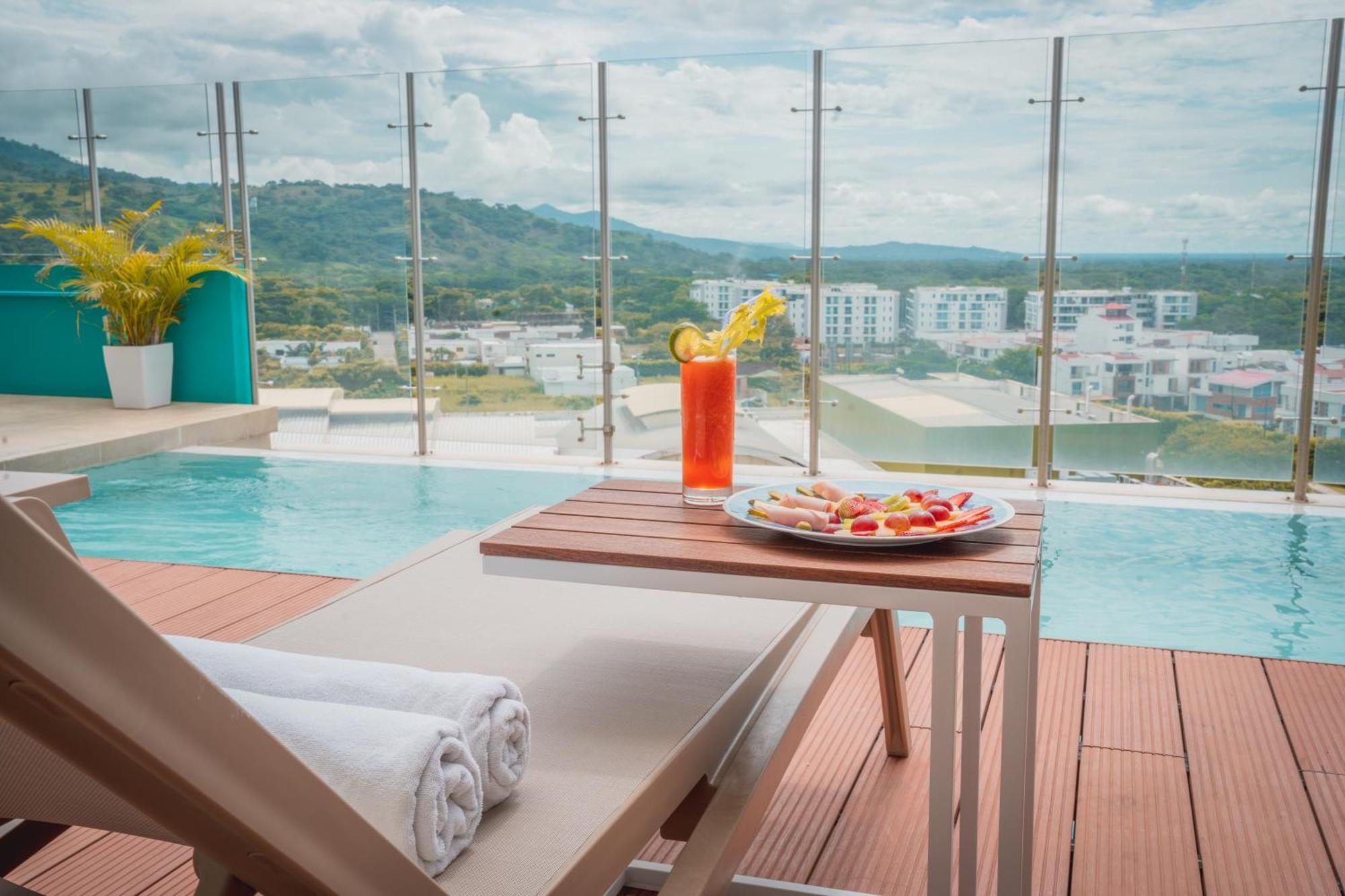 Holiday Inn Express Yopal By Ihg Bagian luar foto